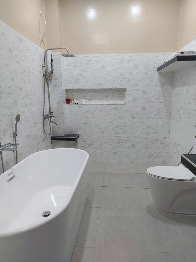 B&S Orchids Suites Hotel Dipolog Exterior photo